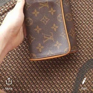 Louis Vuitton twin GM monogram pochette clutch
